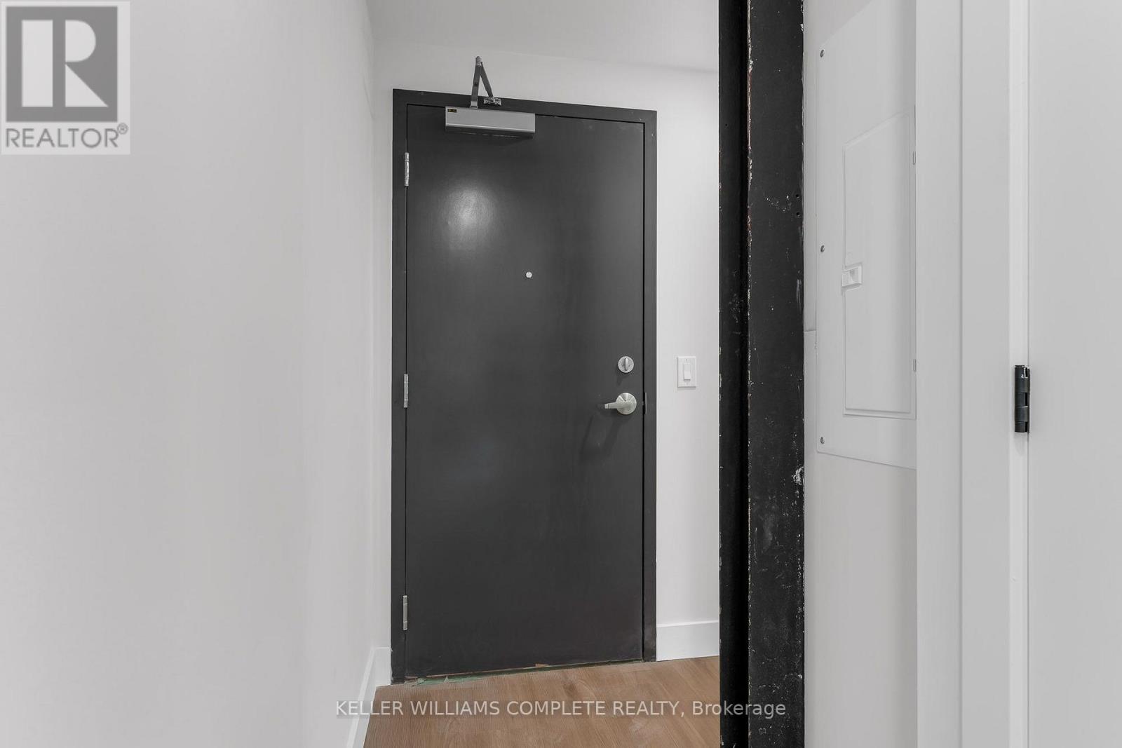 304 - 56 York Boulevard Property Photo 17