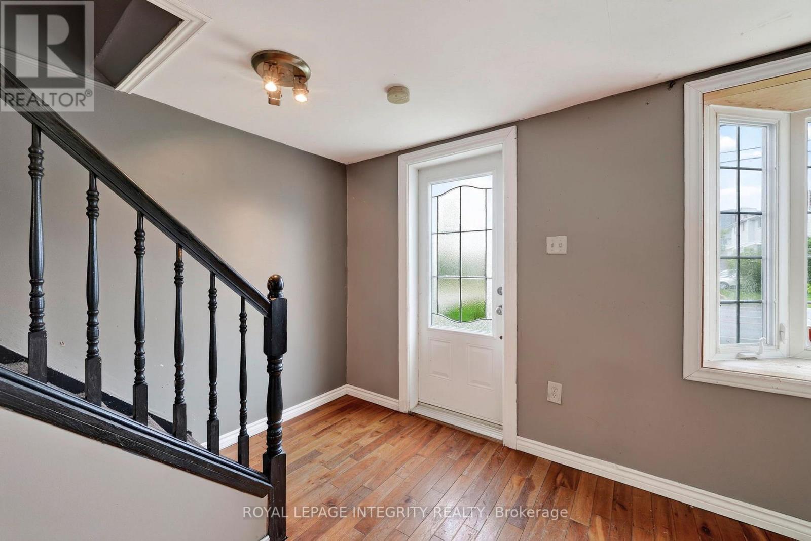 836 Marlborough Street N Property Photo 2