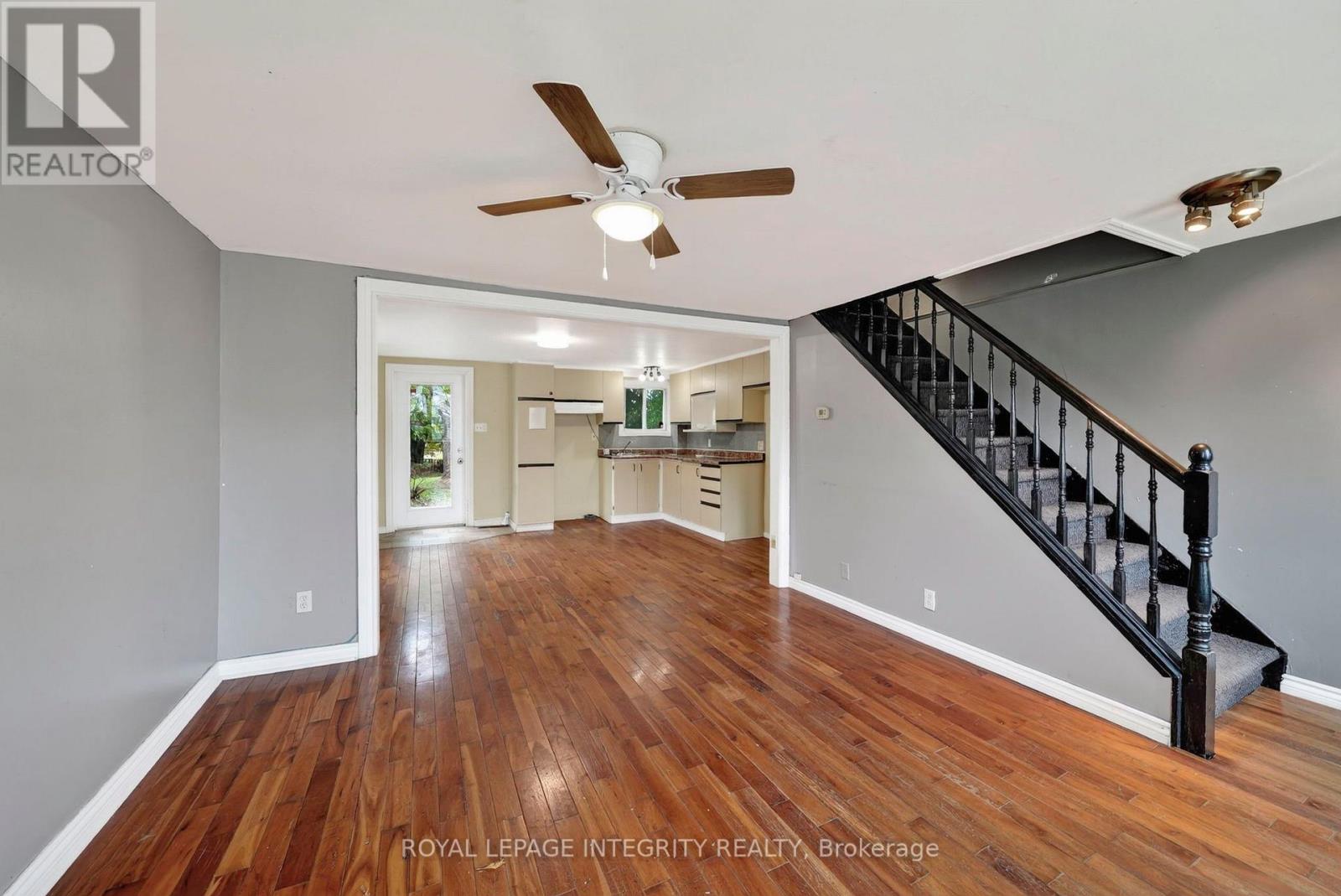 836 Marlborough Street N Property Photo 5