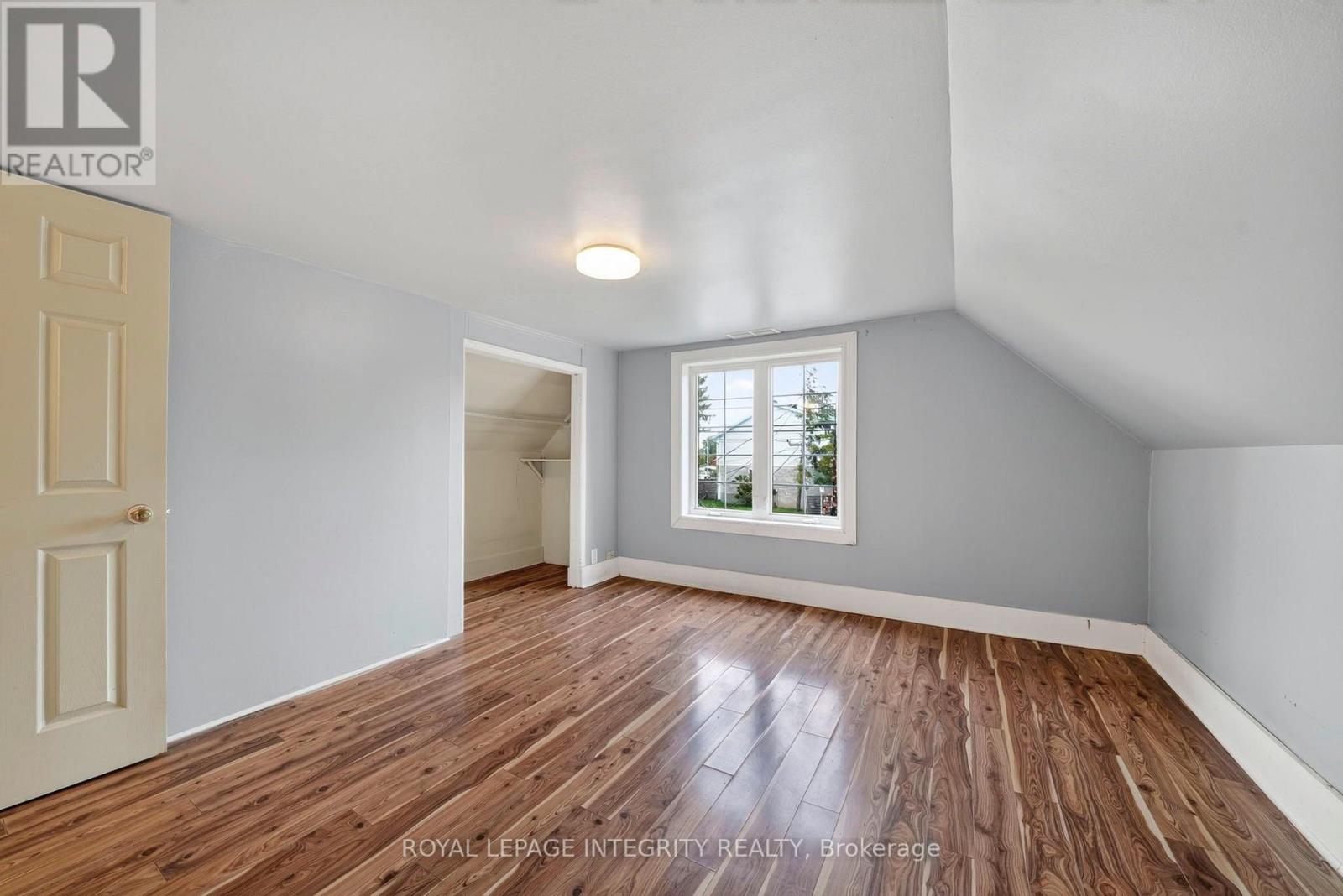 836 Marlborough Street N Property Photo 13