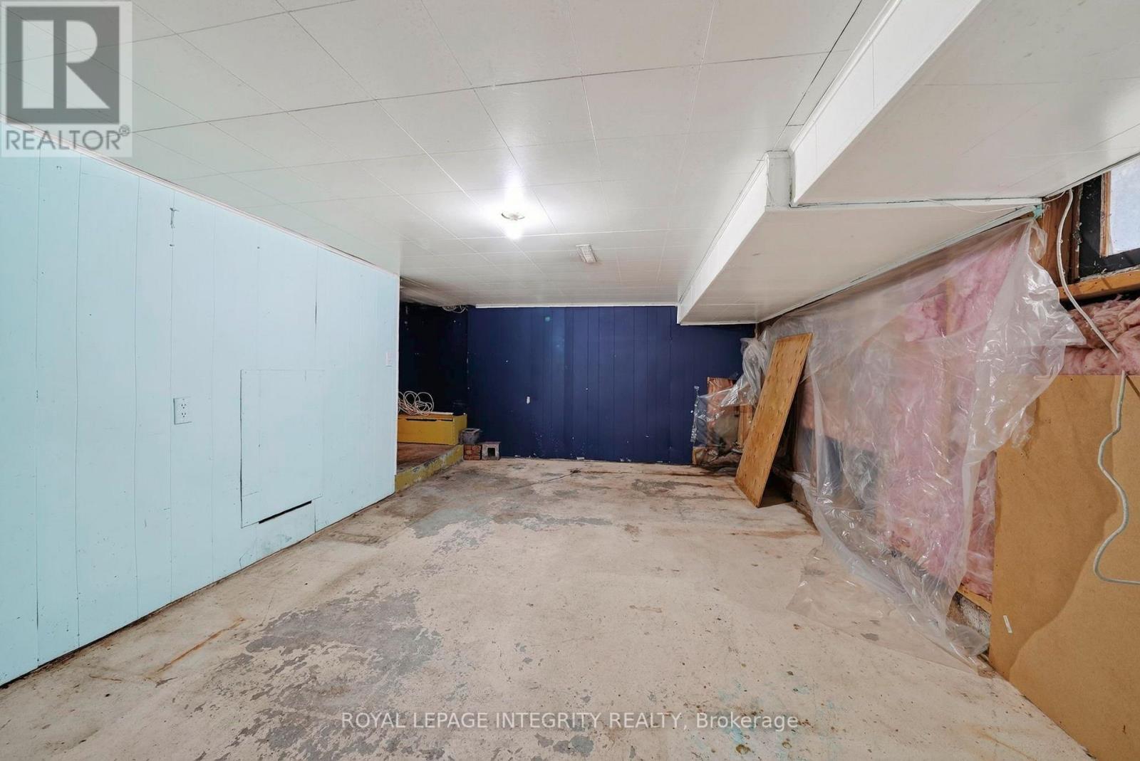 836 Marlborough Street N Property Photo 20