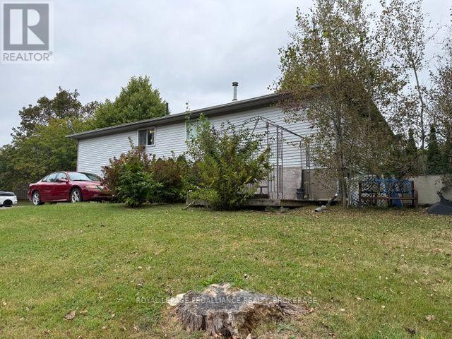 272 Owens Crescent Property Photo 5