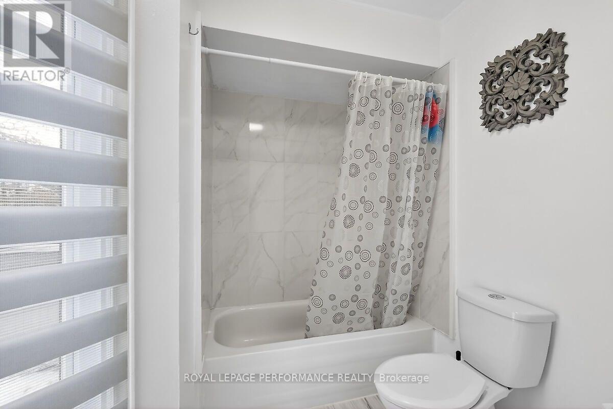 28 - 42 Compata Way Property Photo 25