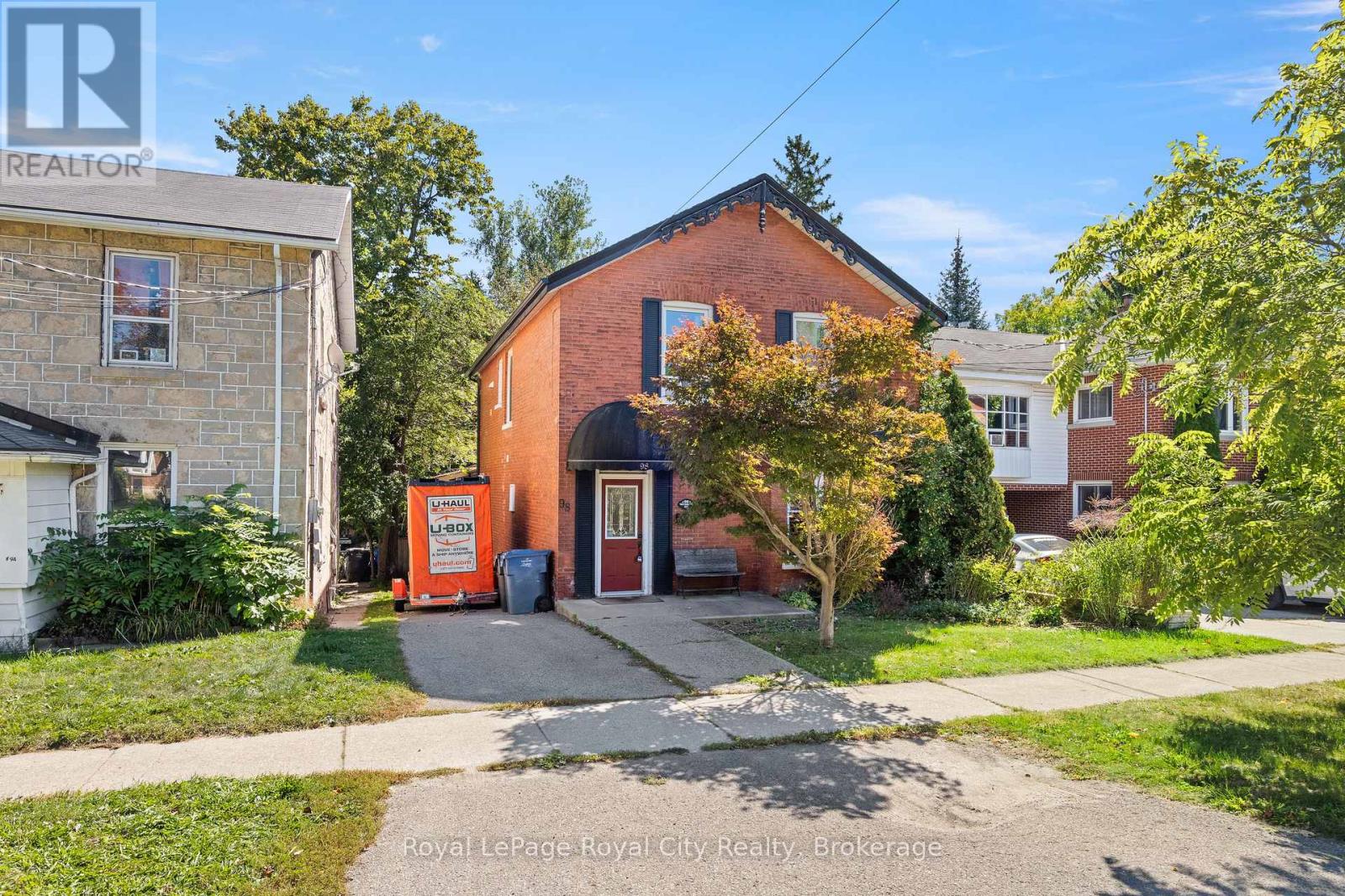 98 Waterloo Avenue Property Photo 1