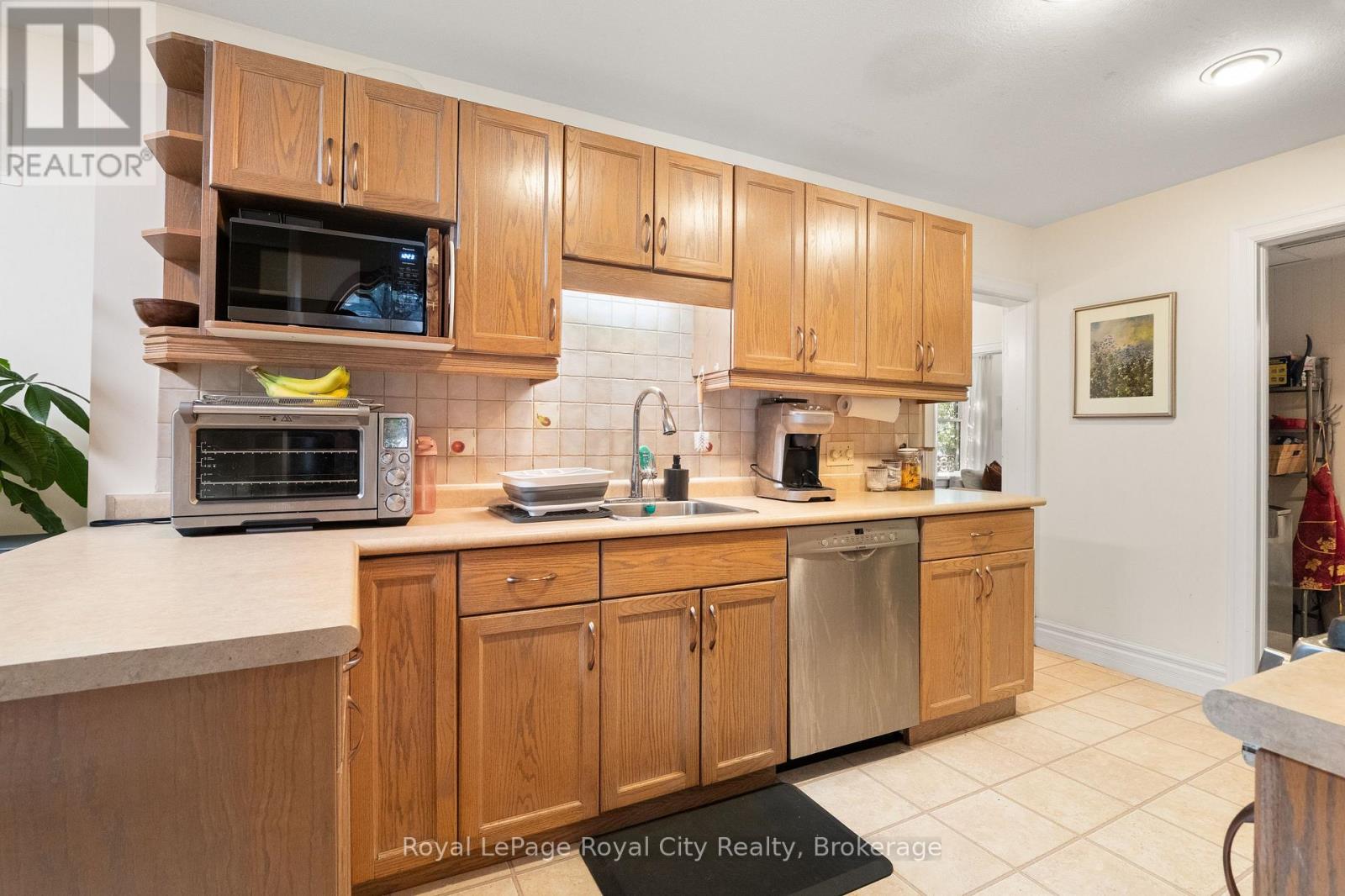 98 Waterloo Avenue Property Photo 11