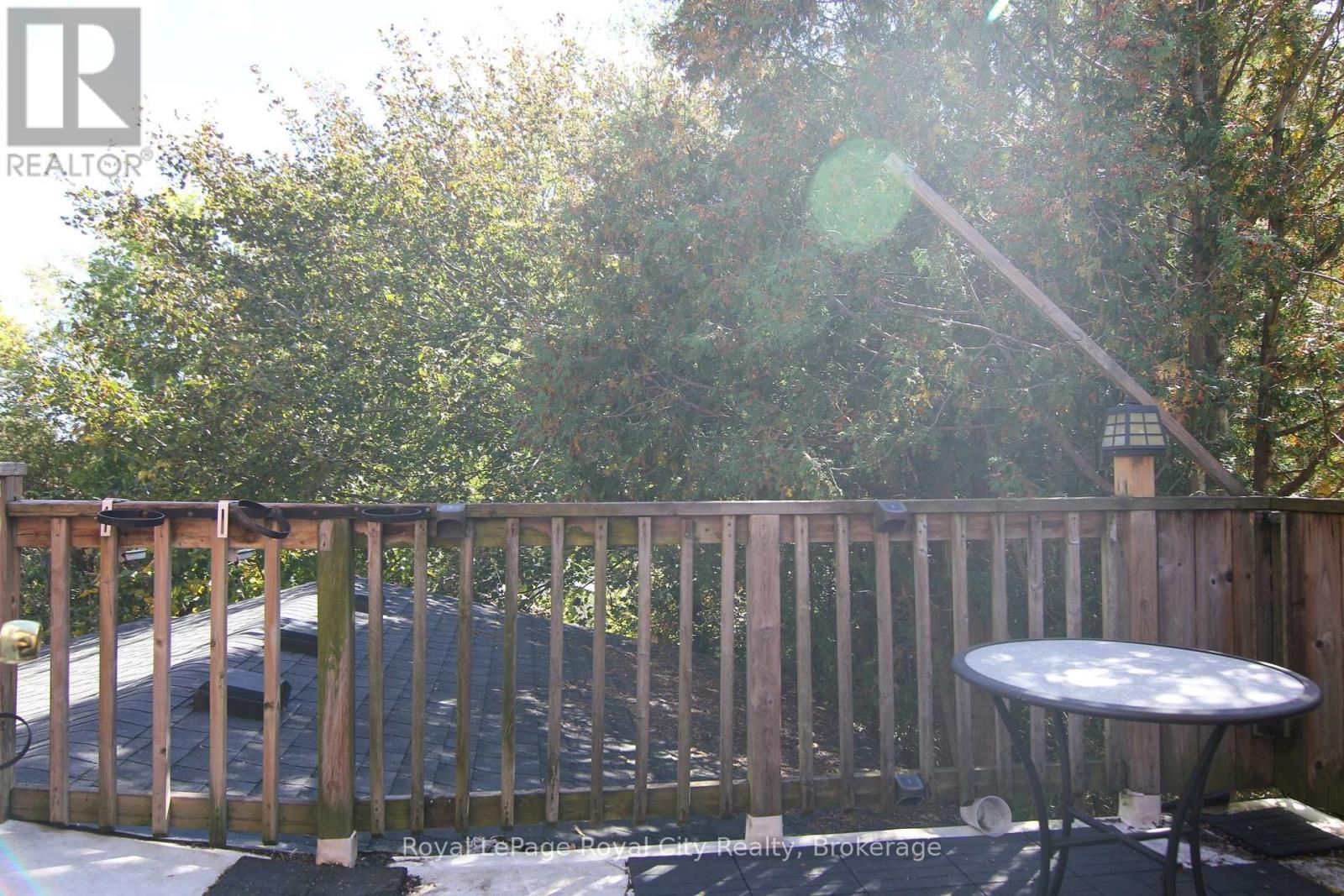 98 Waterloo Avenue Property Photo 34