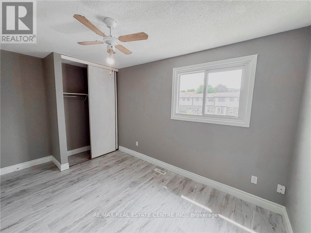 G - 222 Harvard Place Property Photo 23