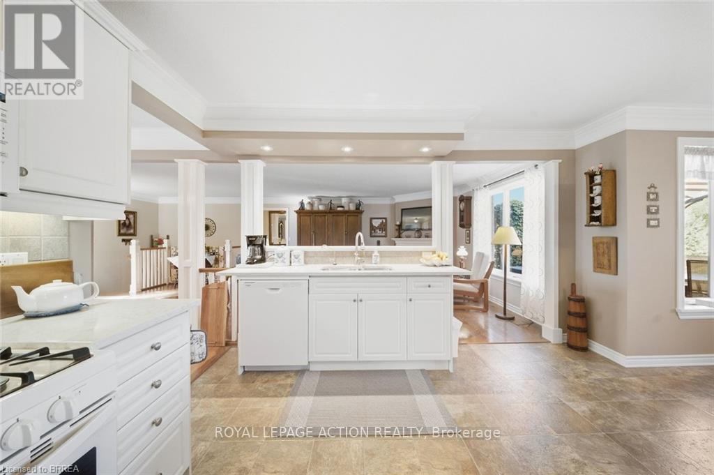 172 53 Highway Property Photo 13