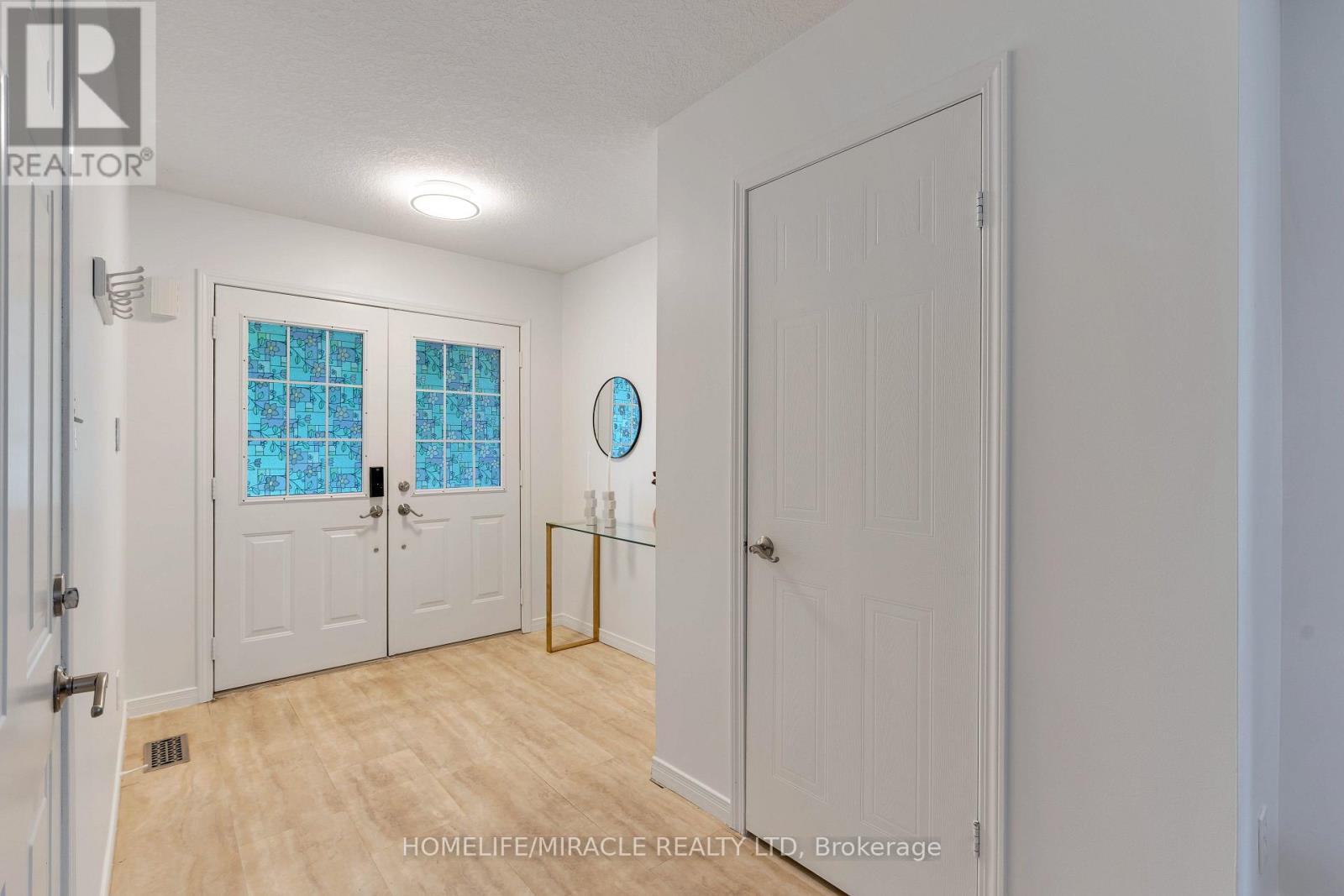 756 Karlsfeld Road Property Photo 27