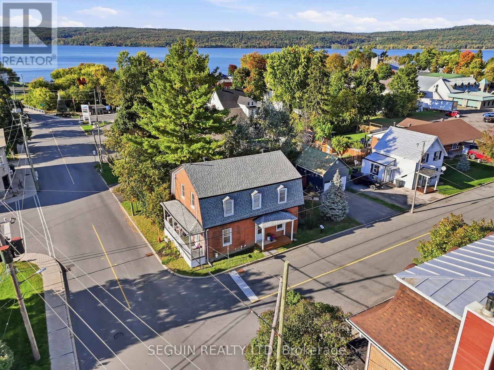 31 John Street Property Photo 1