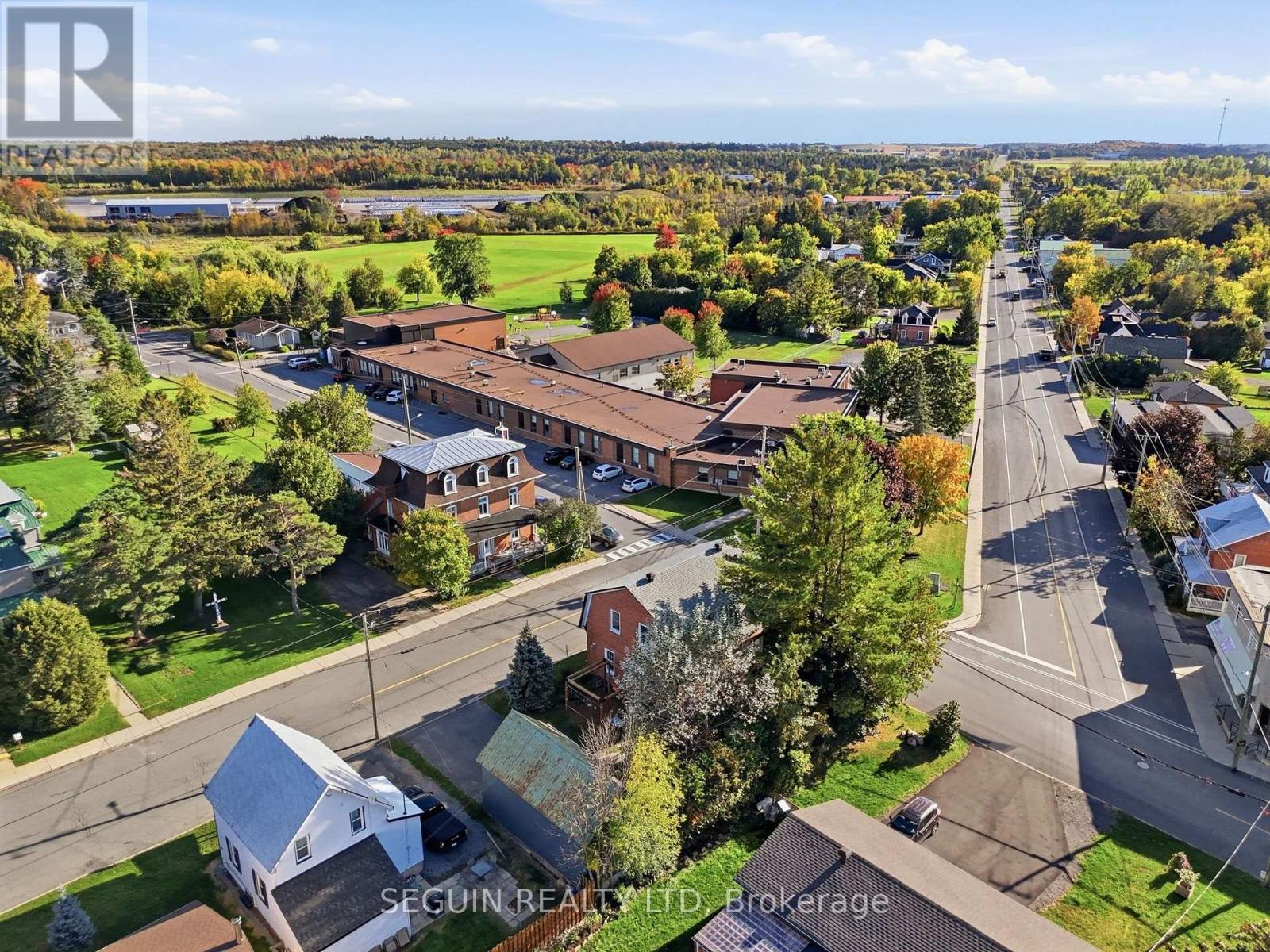 31 John Street Property Photo 36