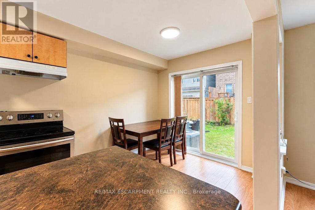 173 Whitwell Way Property Photo 6