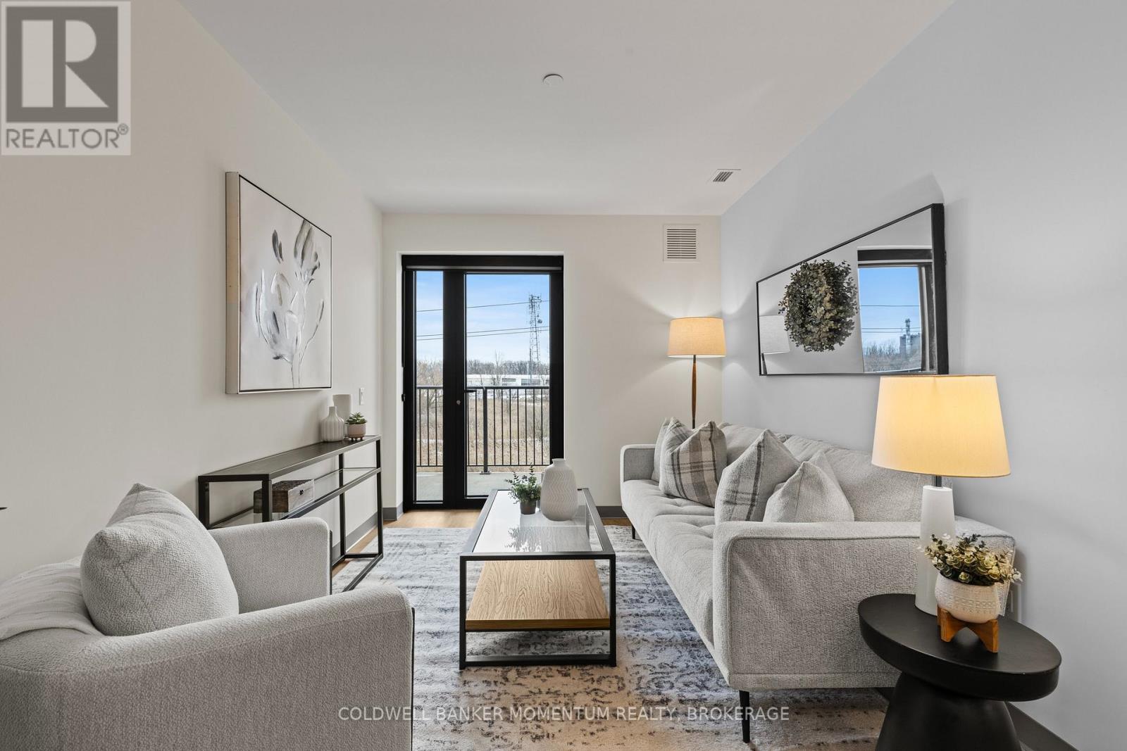 505 - 5 Baker Street Property Photo 9