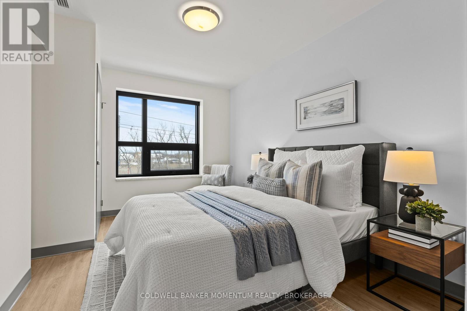 505 - 5 Baker Street Property Photo 13