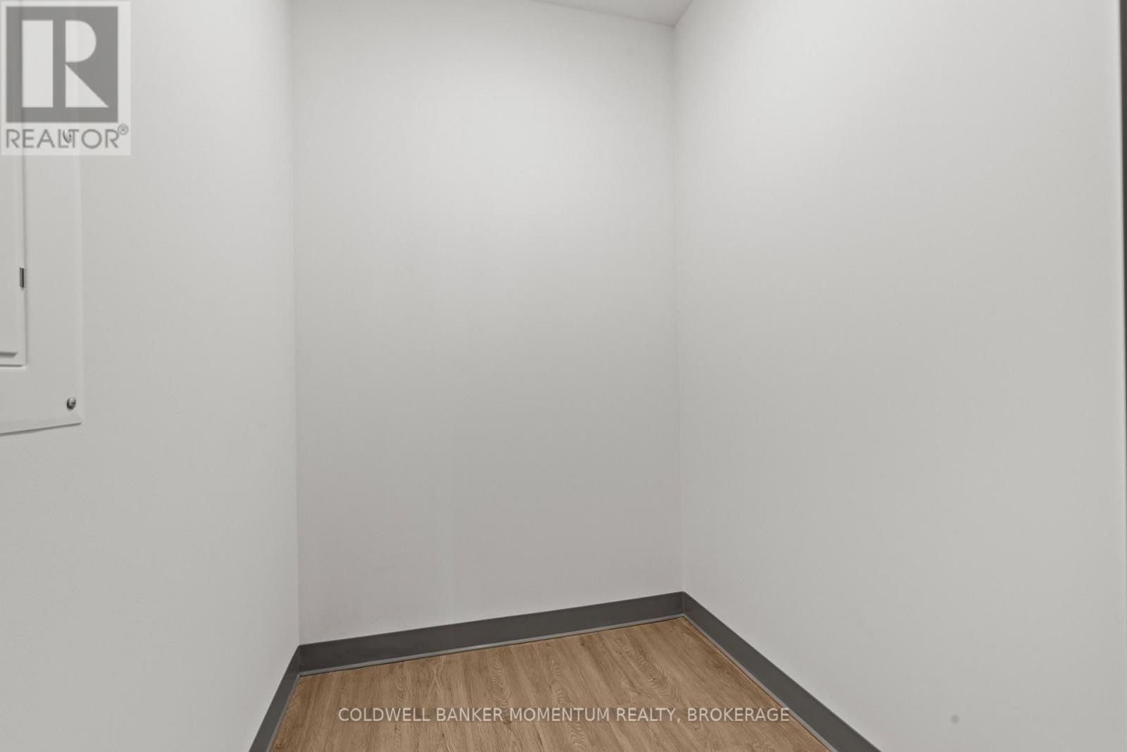 505 - 5 Baker Street Property Photo 16