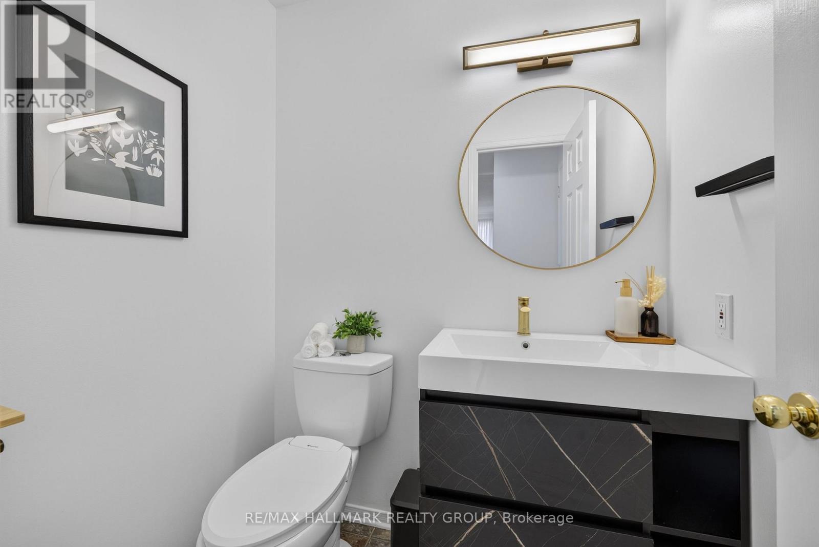 42 Glenrill Place S Property Photo 23