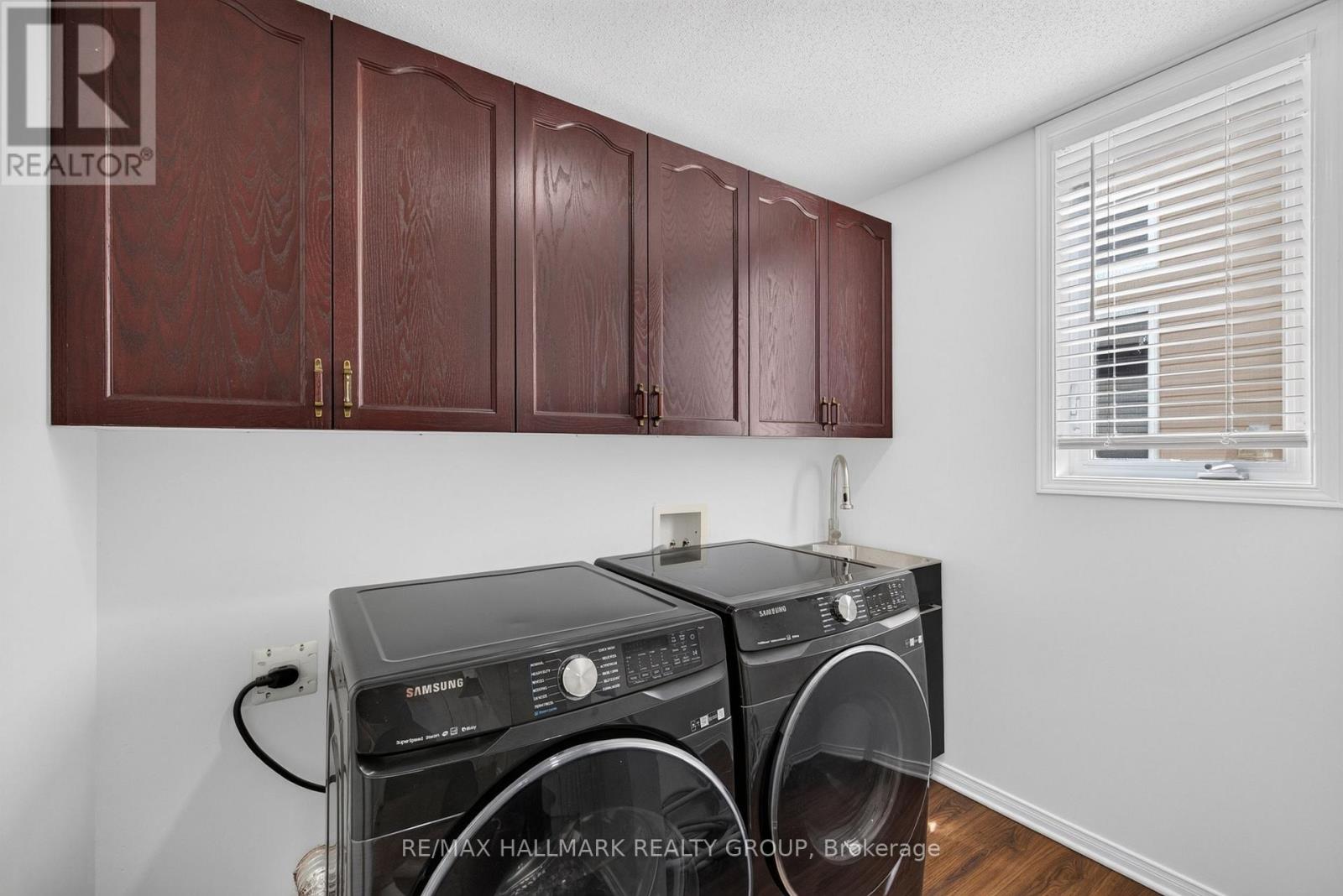 42 Glenrill Place S Property Photo 24