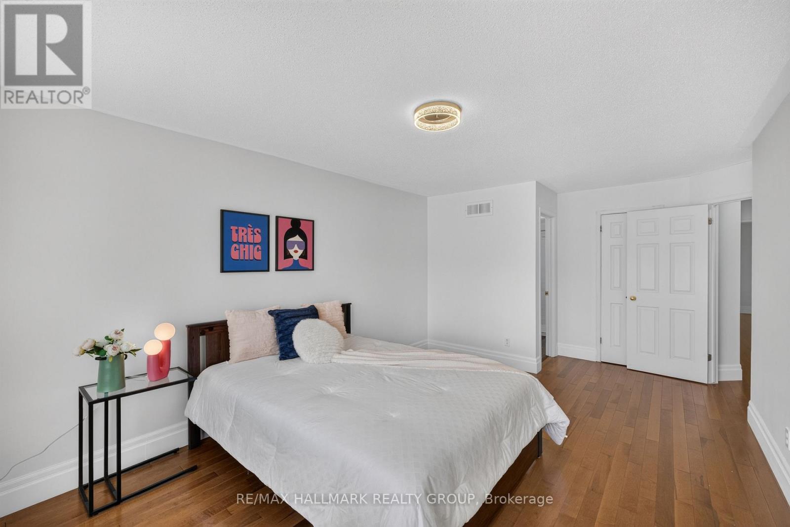 42 Glenrill Place S Property Photo 31