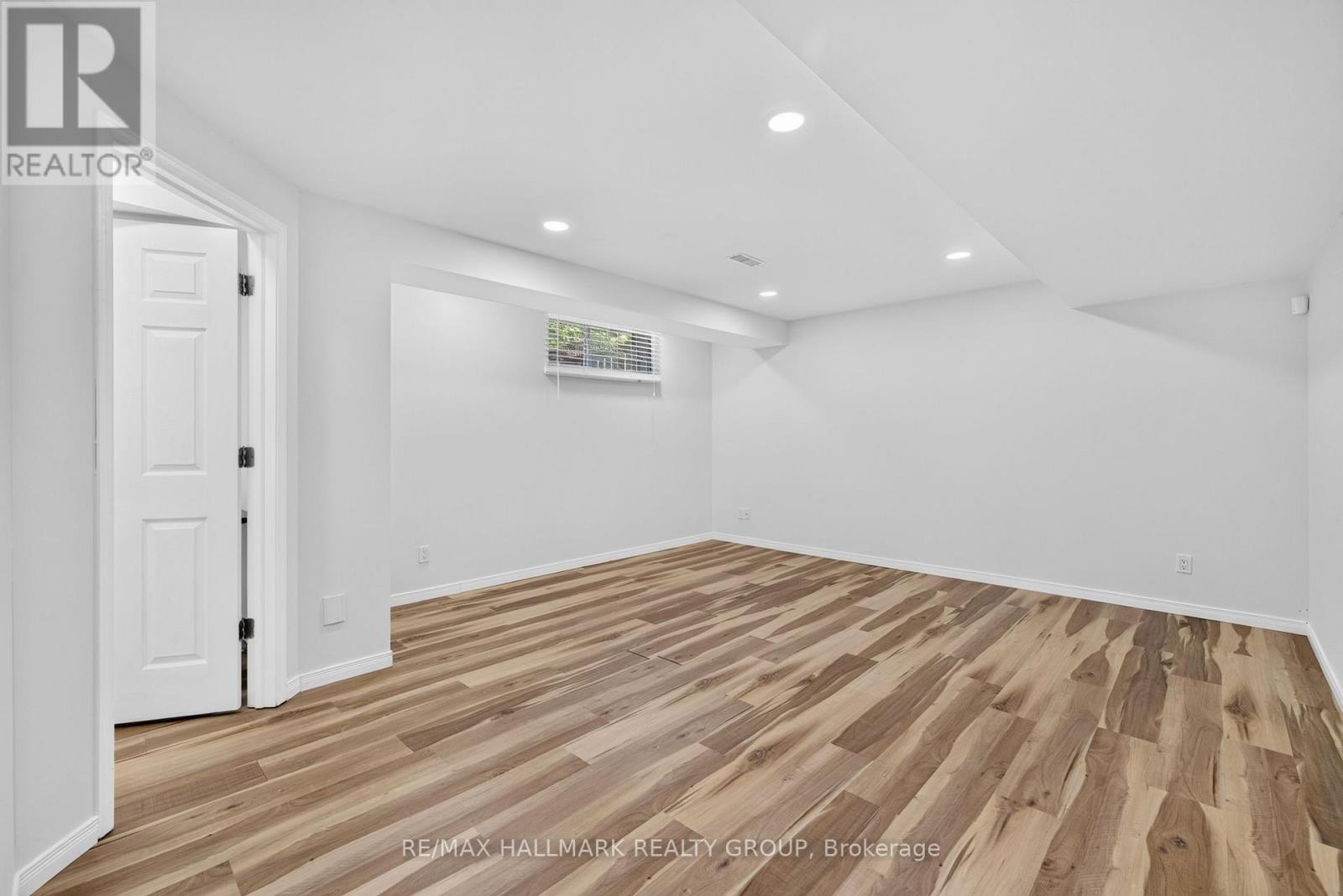 42 Glenrill Place S Property Photo 40