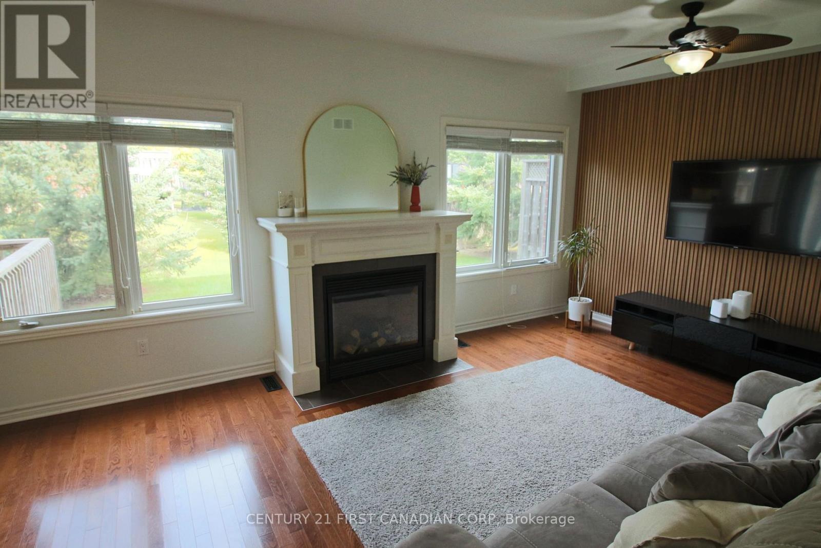 6 - 458 Blue Jay Drive Property Photo 12