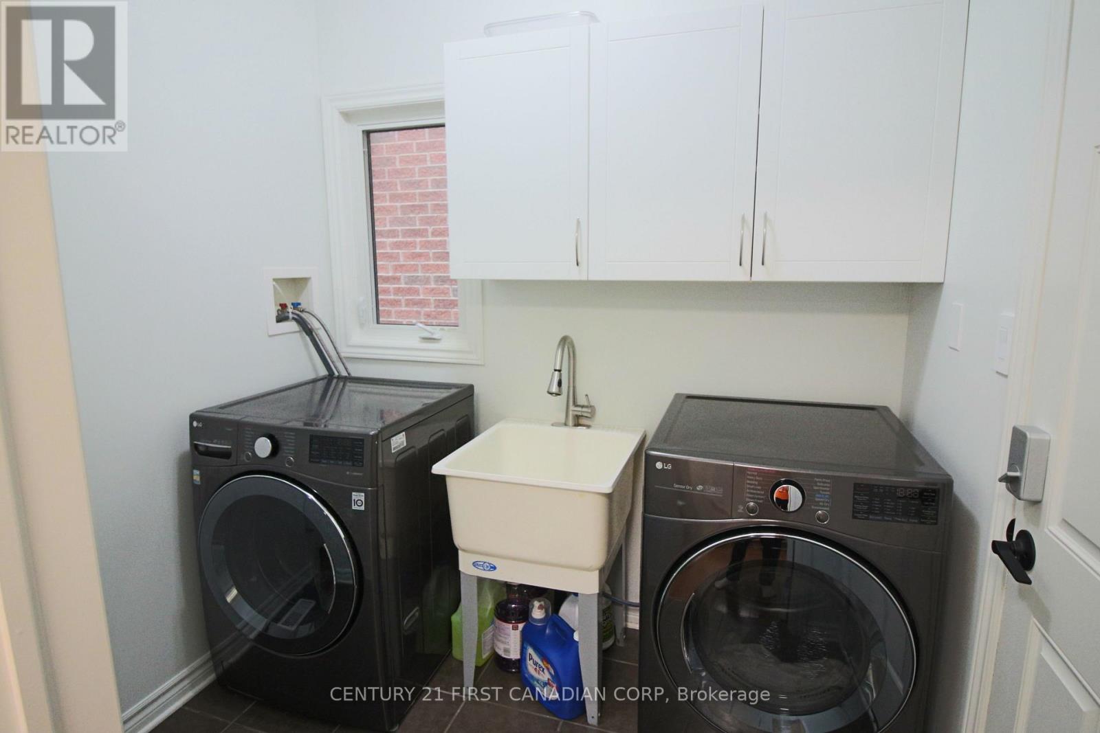 6 - 458 Blue Jay Drive Property Photo 21