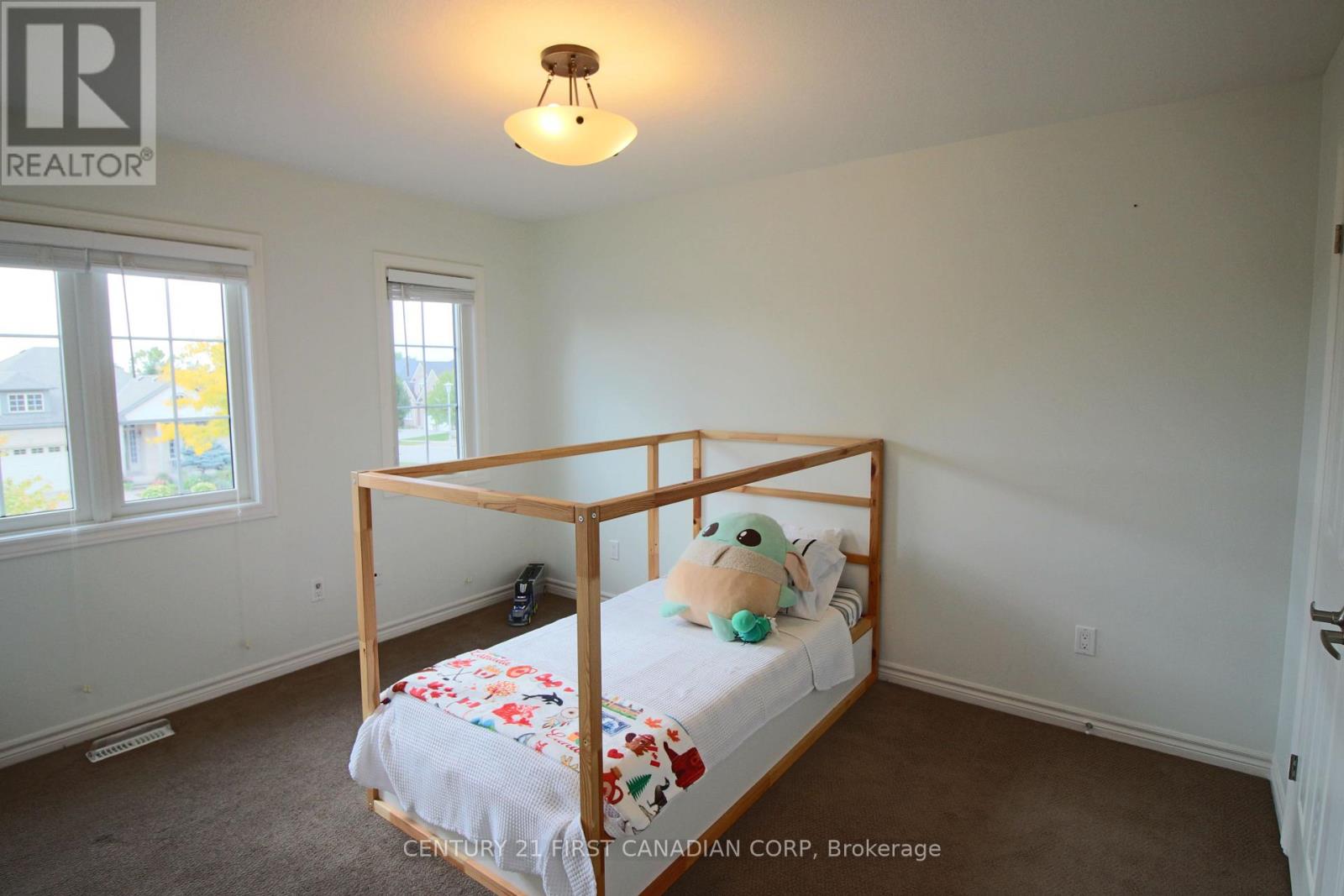6 - 458 Blue Jay Drive Property Photo 30