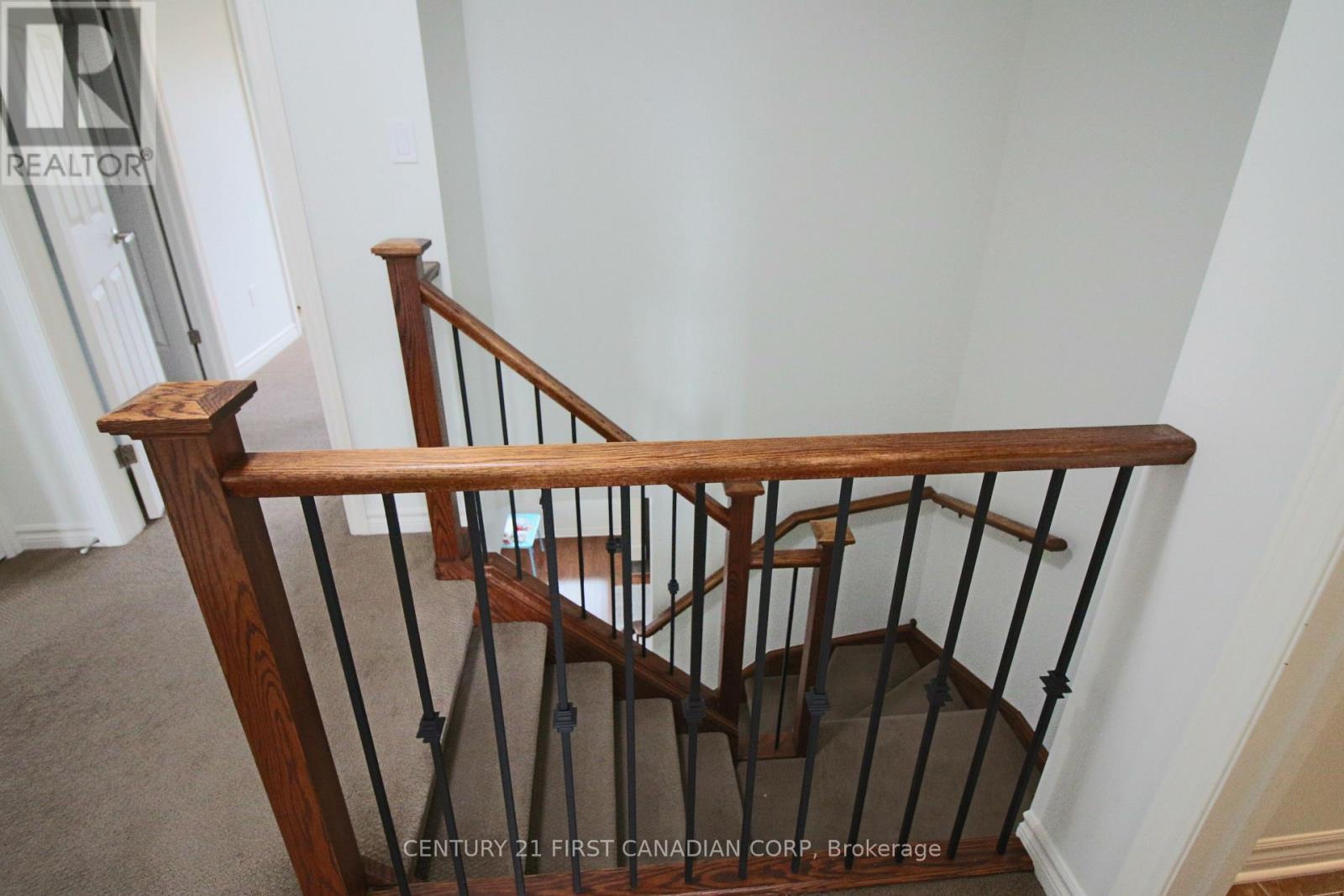 6 - 458 Blue Jay Drive Property Photo 38