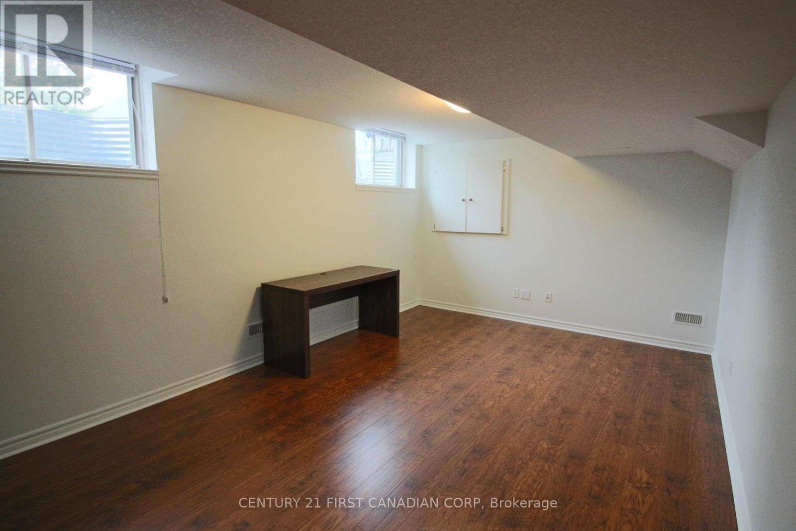 6 - 458 Blue Jay Drive Property Photo 39