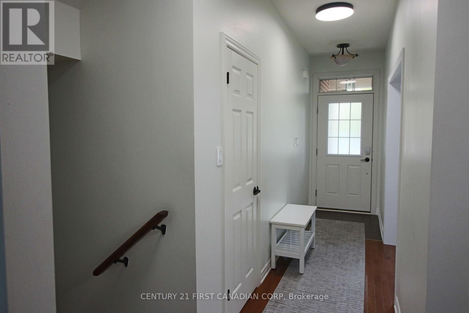 6 - 458 Blue Jay Drive Property Photo 49