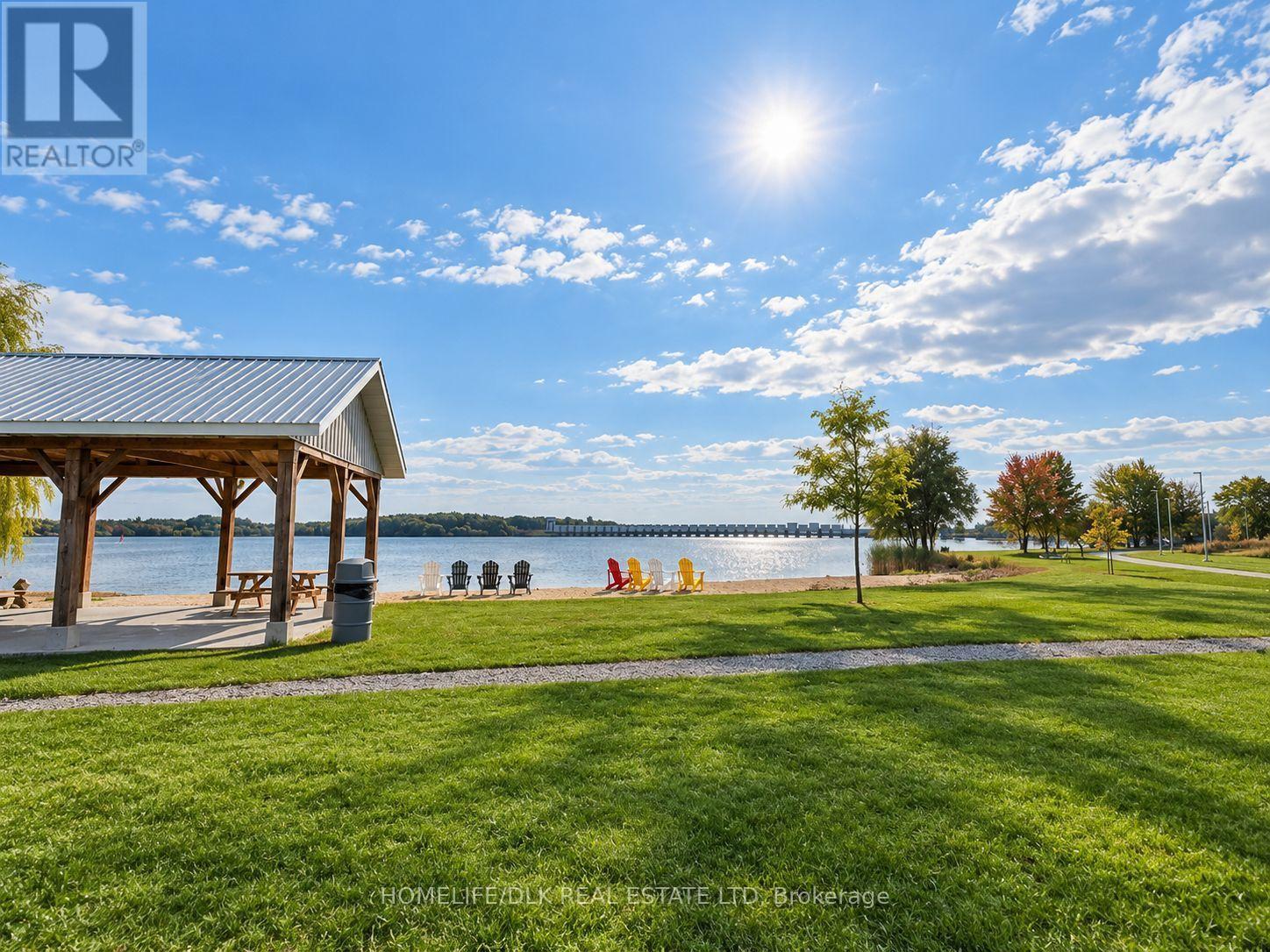 8 Carman Court Property Photo 21