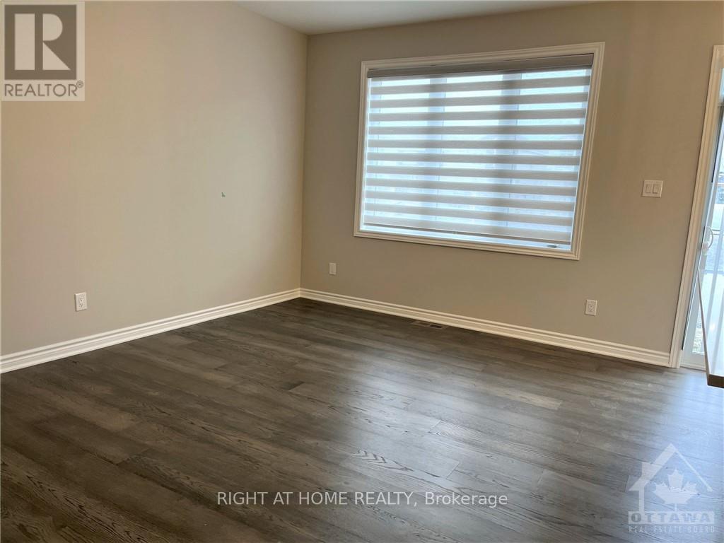 681 Allied Mews Property Photo 6