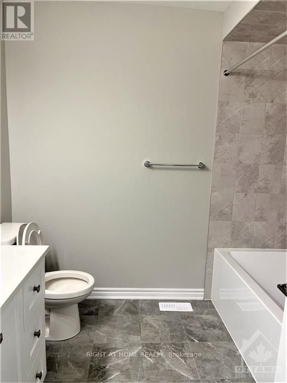 681 Allied Mews Property Photo 17