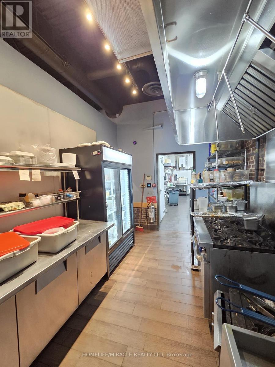4322 Ontario Street Property Photo 6