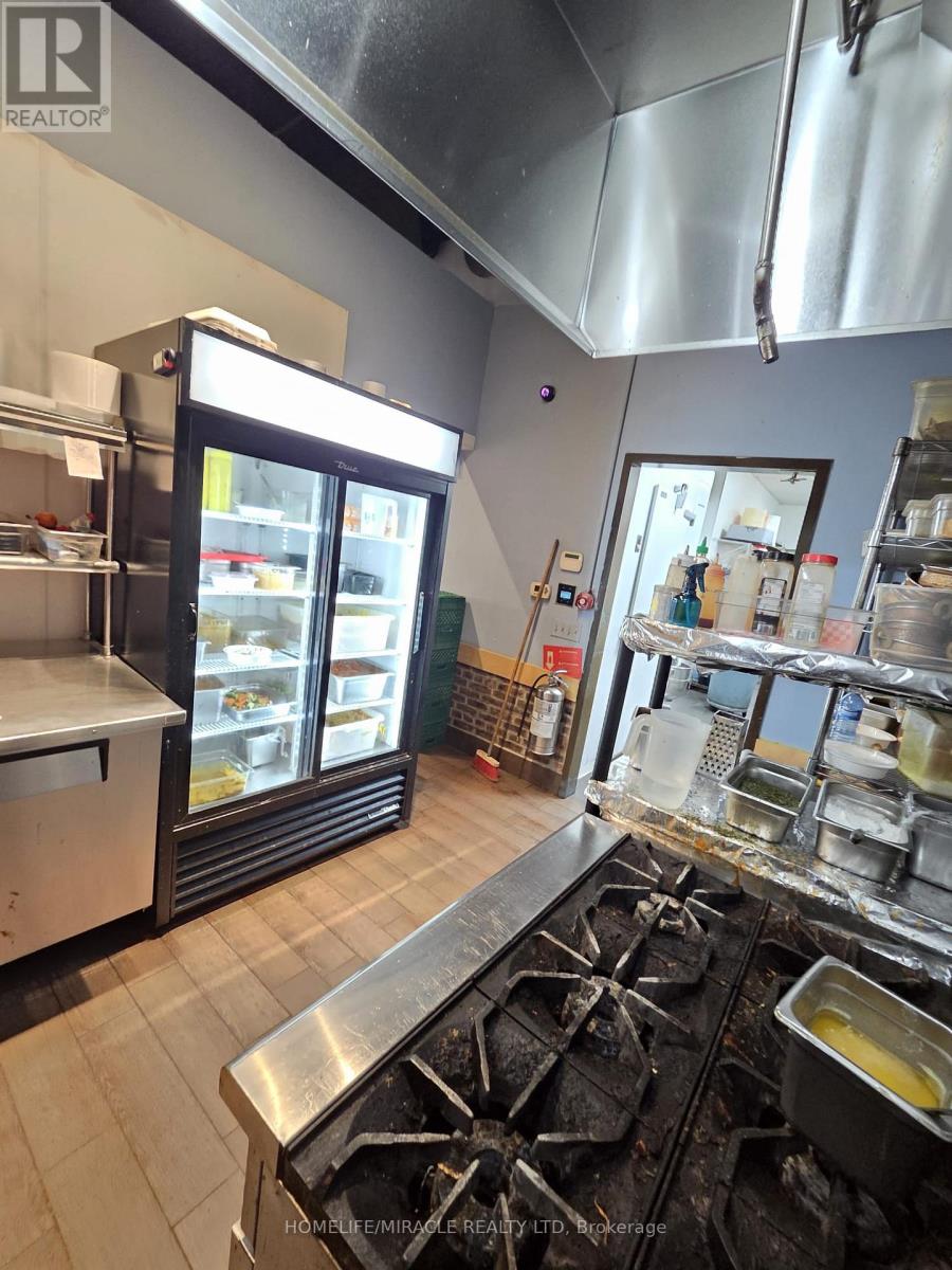 4322 Ontario Street Property Photo 7