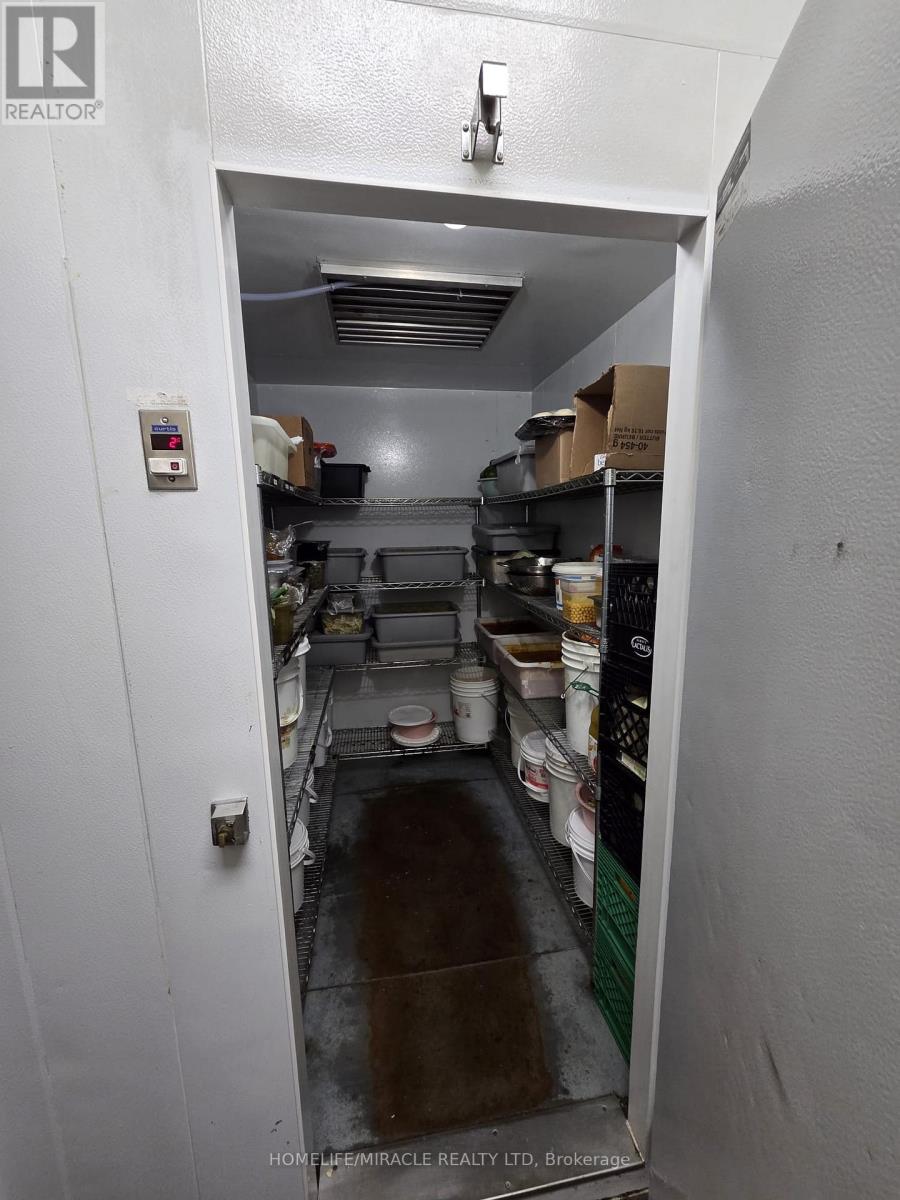 4322 Ontario Street Property Photo 9
