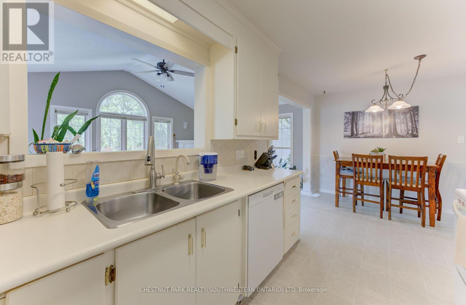 133 Cornell Avenue Property Photo 6