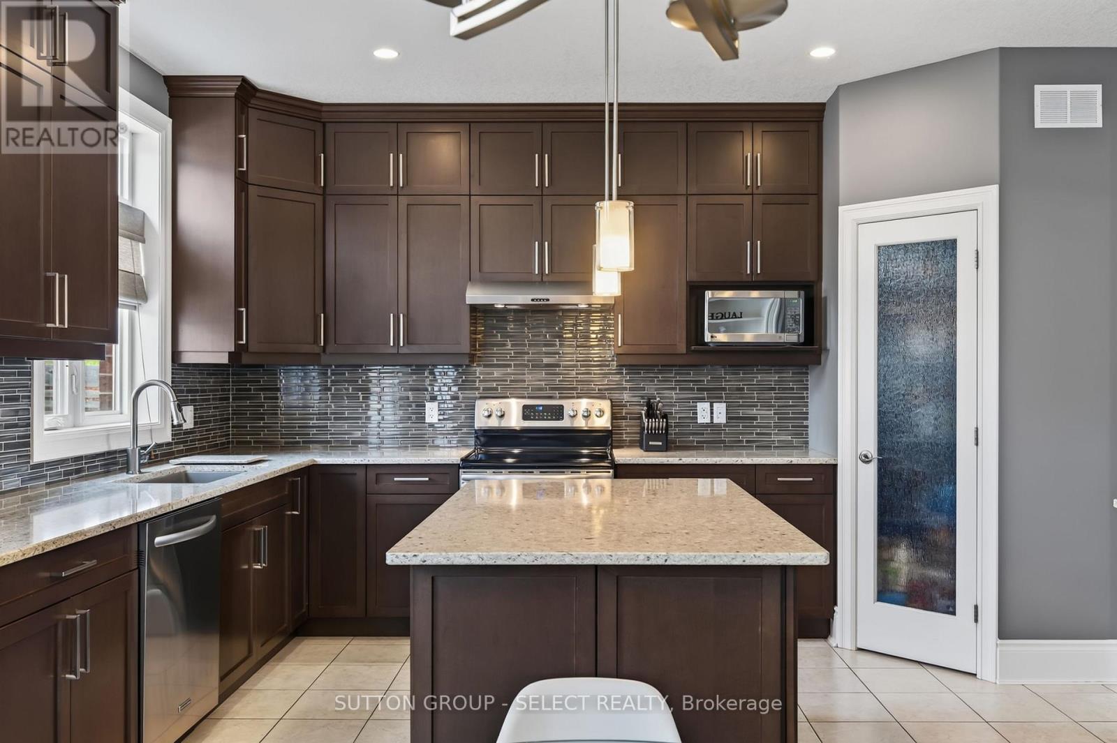 68 Blue Heron Drive Property Photo 12