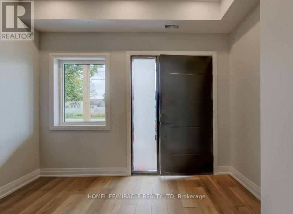 Upper - 160 Weber Street W Property Photo 2