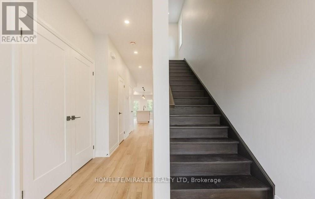 Upper - 160 Weber Street W Property Photo 12