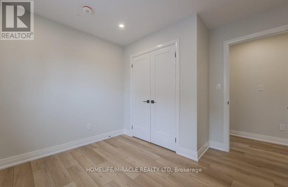 Upper - 160 Weber Street W Property Photo 19