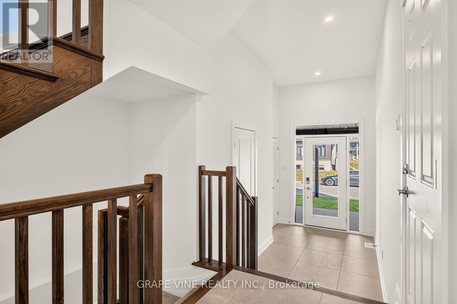 76 San Felice Circle Property Photo 4