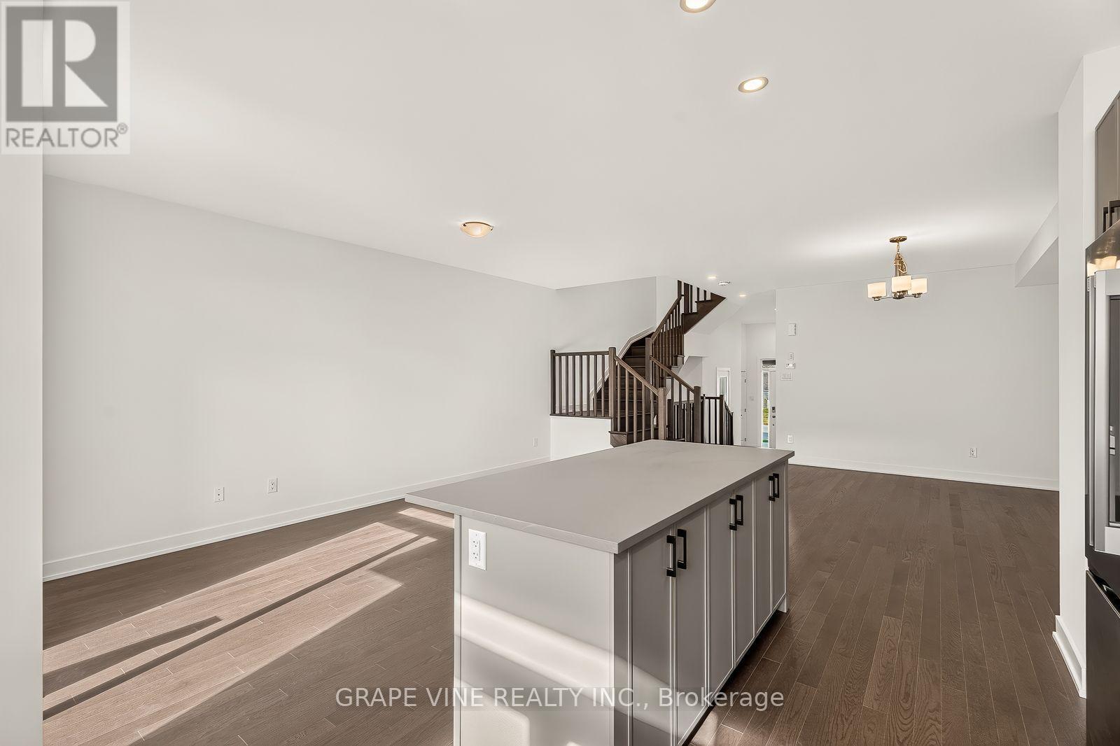 76 San Felice Circle Property Photo 16