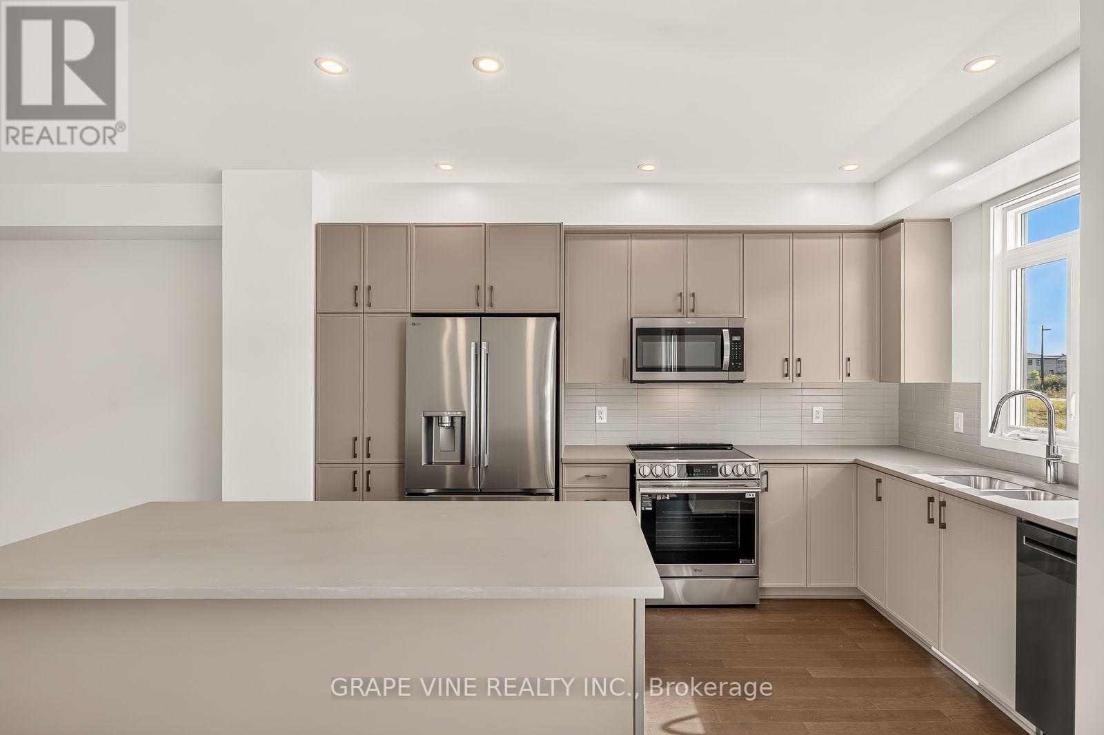 76 San Felice Circle Property Photo 17