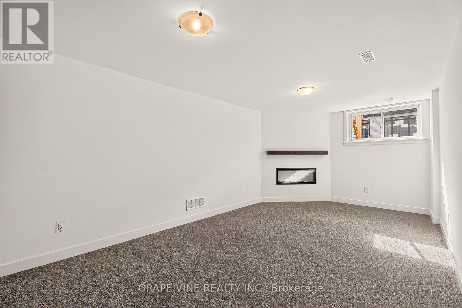 76 San Felice Circle Property Photo 32