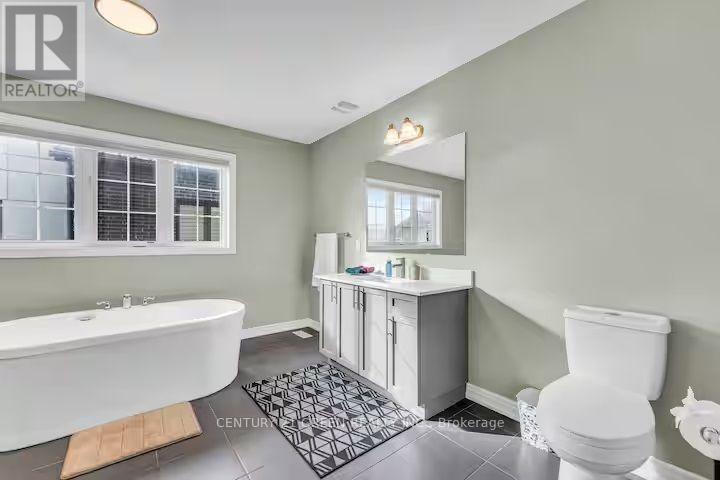 5 Sunset Way Property Photo 28