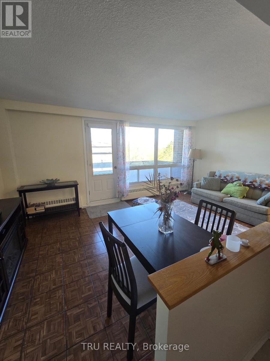 507 - 915 Elmsmere Road Property Photo 21