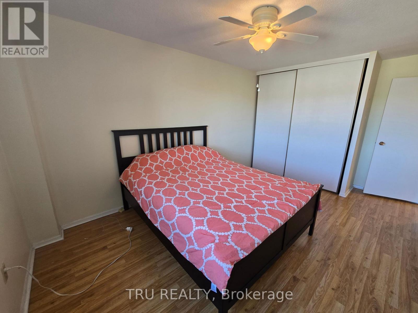 507 - 915 Elmsmere Road Property Photo 30