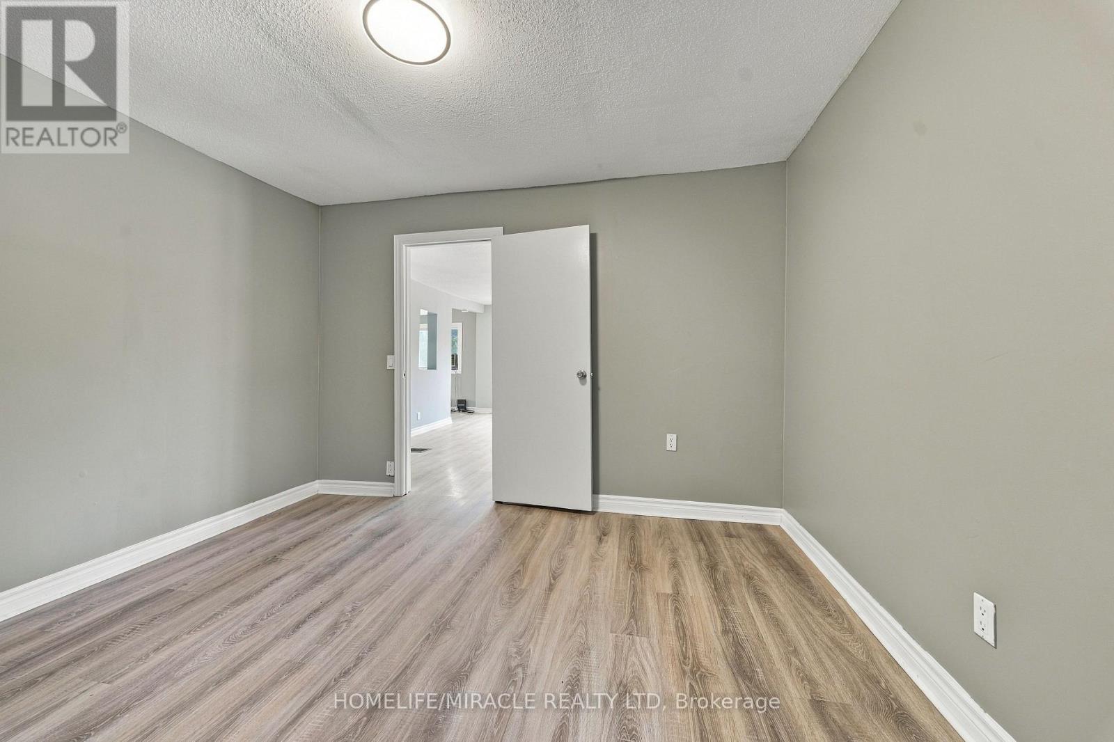 2019 Hamilton Road Property Photo 16