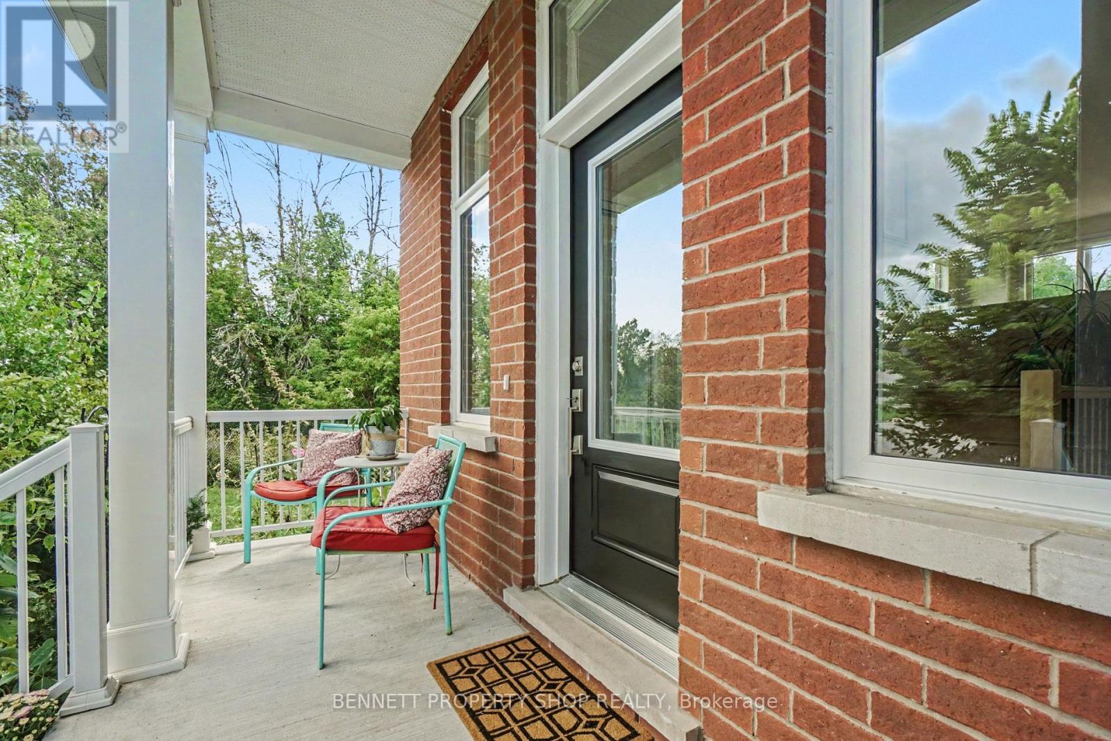 153 Point Prim Crescent Property Photo 2