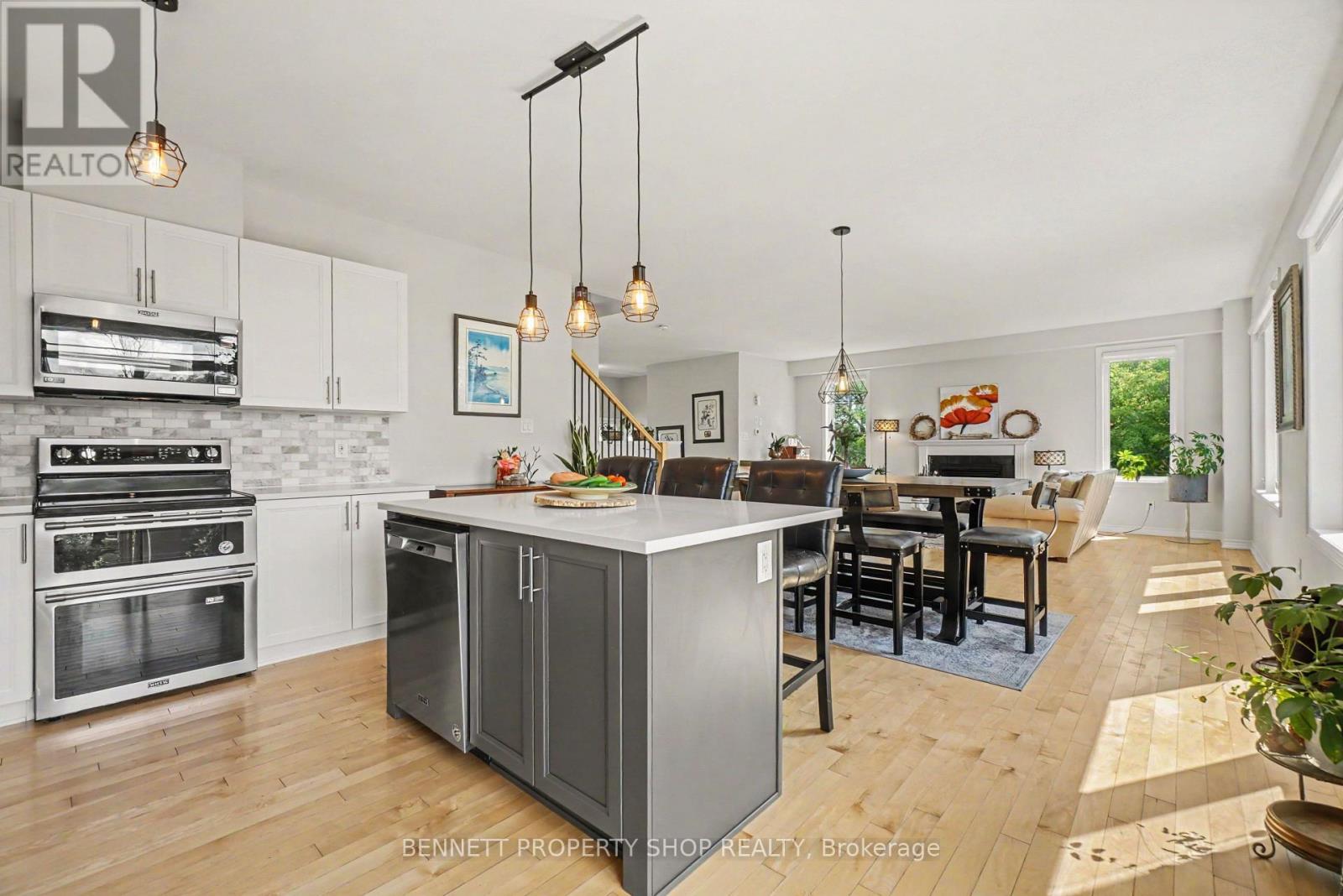 153 Point Prim Crescent Property Photo 8